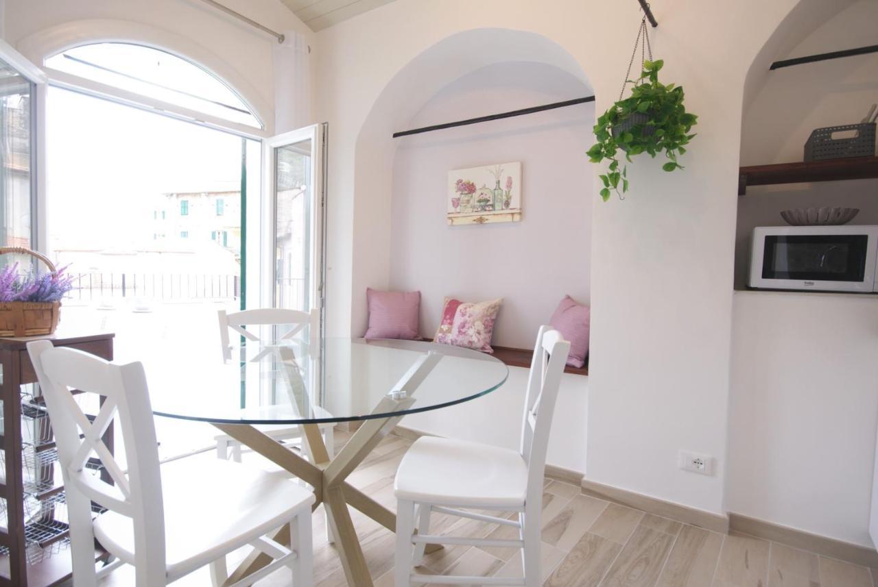 Casa Di Luigi Ed Ernestina Dolcedo Exterior foto